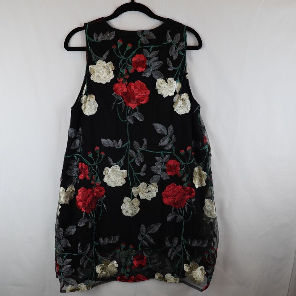 Umgee Sleeveless Dress Large Floral Embroidered Sheer Overlay Black Red White - Picture 13 of 16